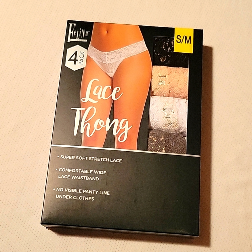Lace Thong (4 pcs) size S/M